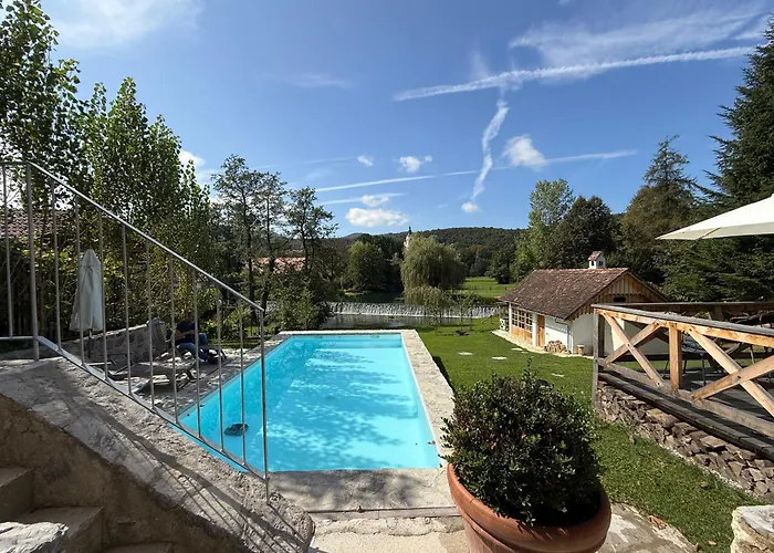 Villa Pavi River Estate Krka Znojile pri Krki